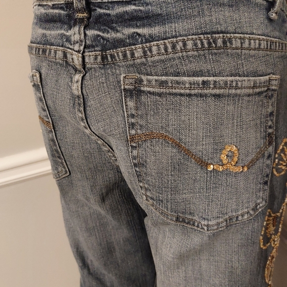 Embroidered Sequins Jeans - Picture 5 of 8